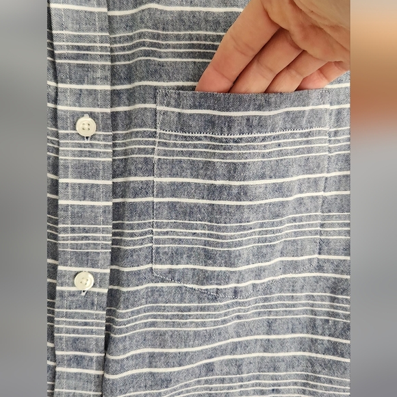 EUC Banana Republic men's short sleeve button-up shirt Medium cotton/linen - Picture 3 of 4